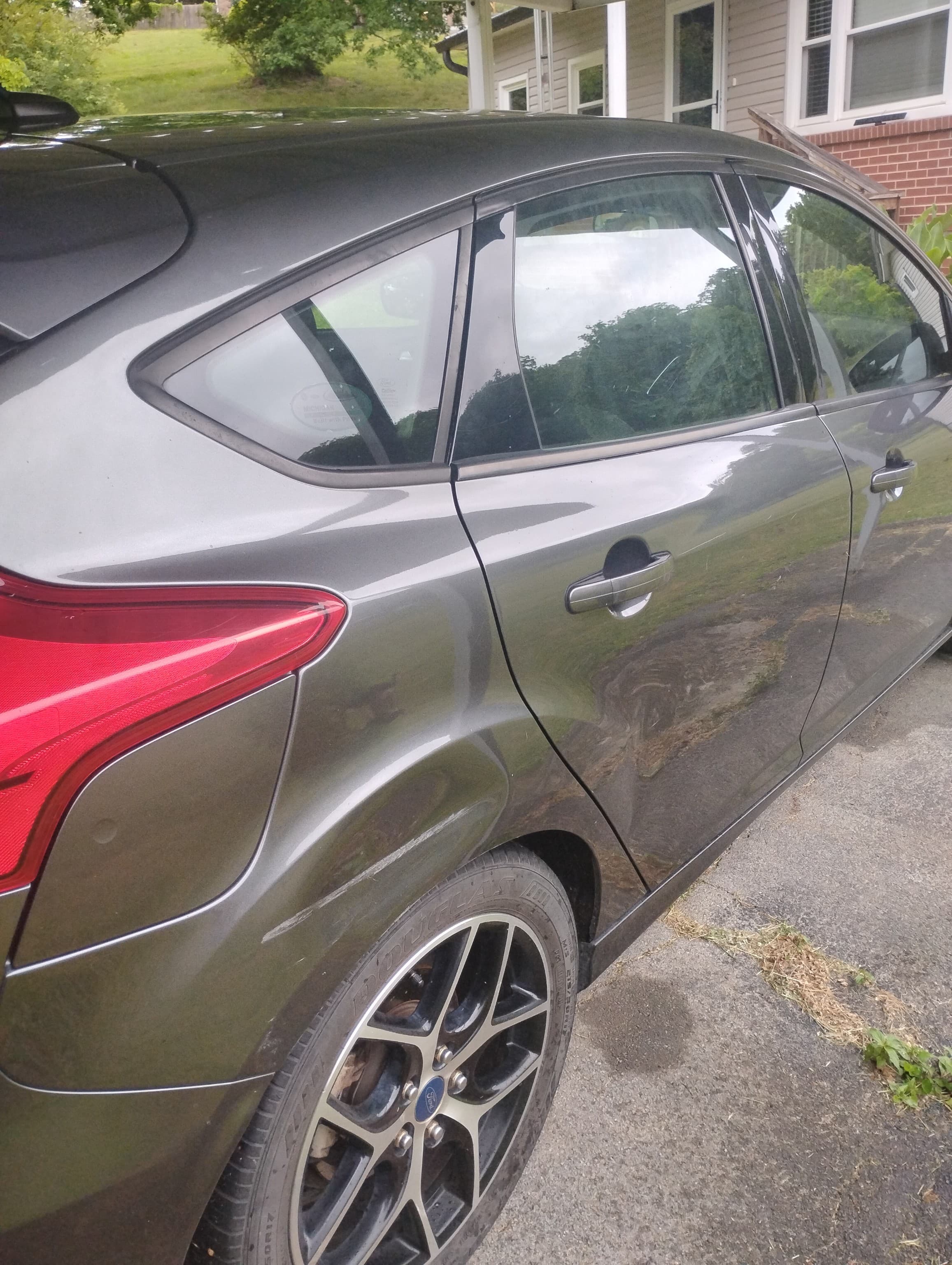 Doors/Panels damage on 2018 Ford Focus